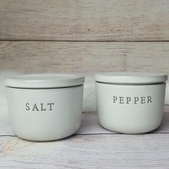 Hearth & Hand Other - Hearth & Hand Magnolia Salt and Pepper Cellars Set